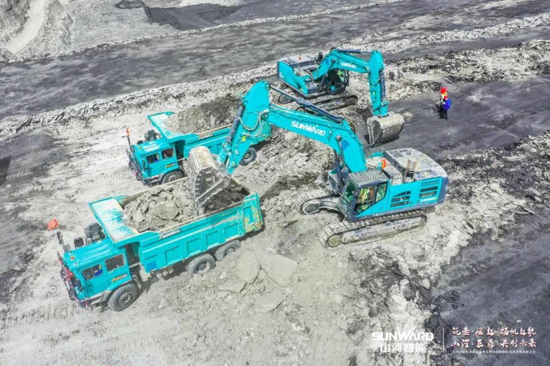 “礦”世高手，齊聚山河智能挖掘機操作手挑戰賽
