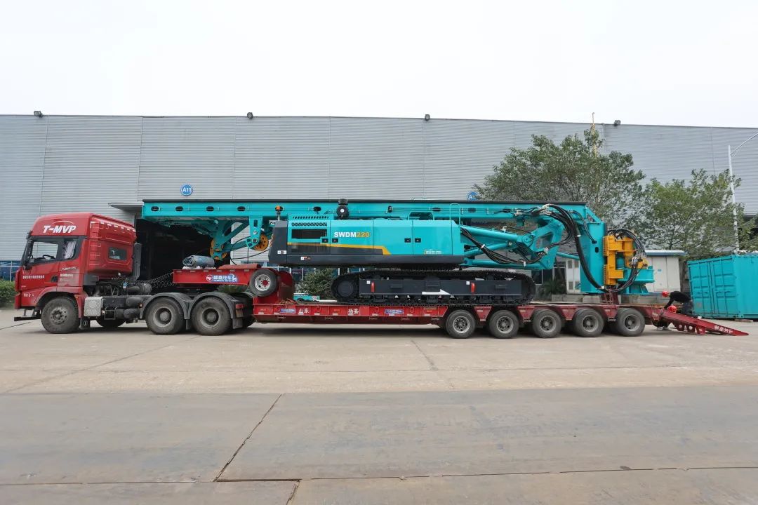 湖南日報：先行先試，開拓千億美元新市場！我省首單二手工程機械設備出口報關 山河智能裝備 昨天