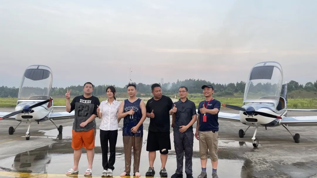 沖上云霄！湖南山河通航學員成功單飛