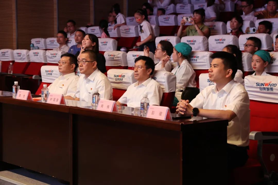 繽紛“暑”假，不負所“托”！山河智能職工子女暑期托管班結業啦
