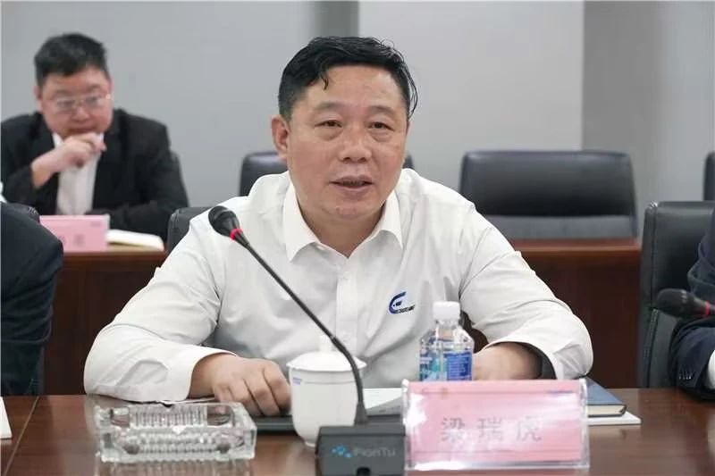 強強聯手！山河智能與湖南楚湘建工集團達成共建礦山生產建設創新聯合體共識