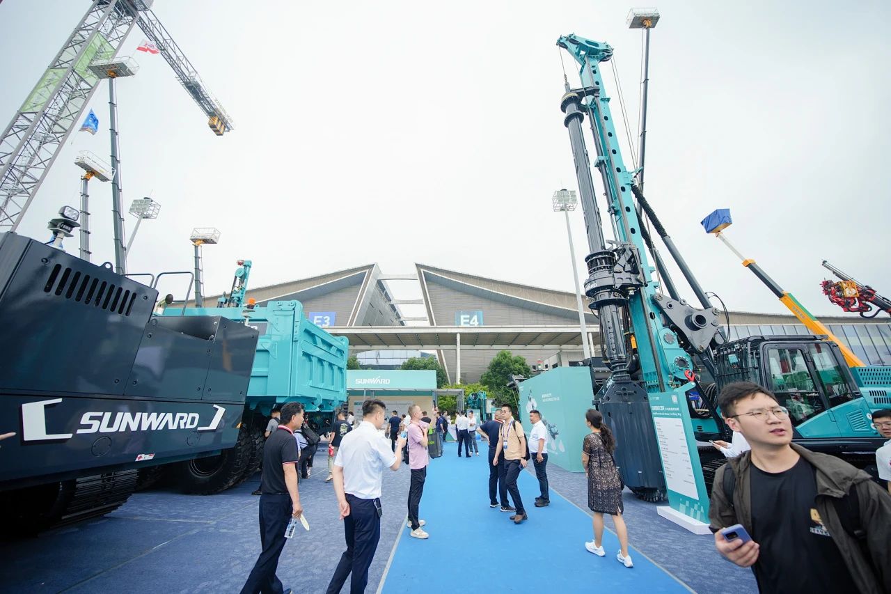 2025 CICEE | 為客戶創造價值，山河智能客戶交流會圓滿舉辦