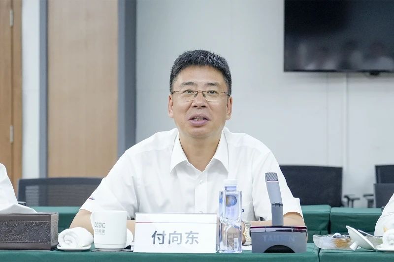 山河智能與易普力公司深化戰略合作，共筑混裝設備技術轉化新標桿